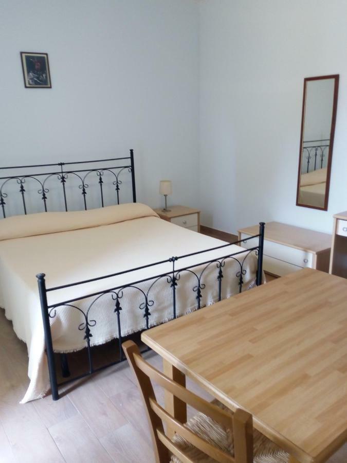 B&B Delia Trecastagni Dış mekan fotoğraf
