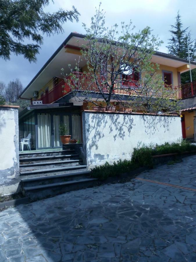 B&B Delia Trecastagni Dış mekan fotoğraf