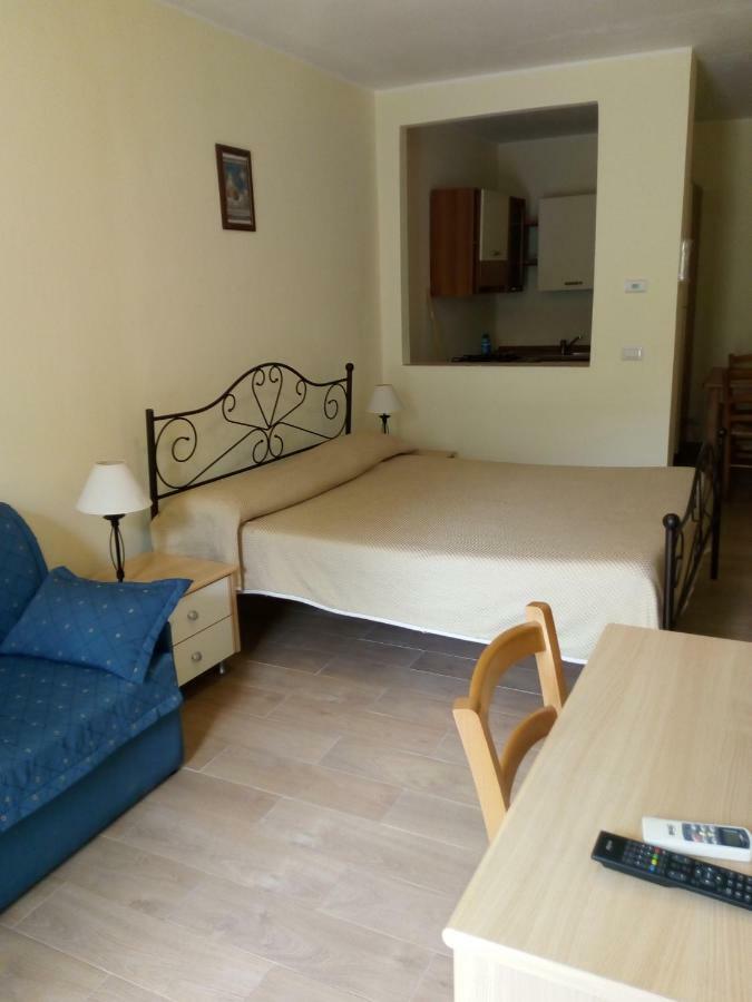 B&B Delia Trecastagni Dış mekan fotoğraf